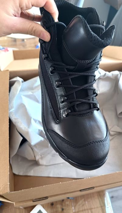 Buty trekkingowe za kostkę , prorektor nowe 44