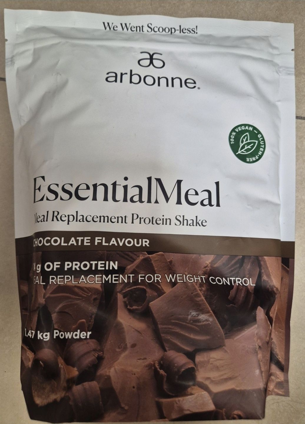 EssentialMeal Arbonne shake zastępujący posiłek czekoladowy