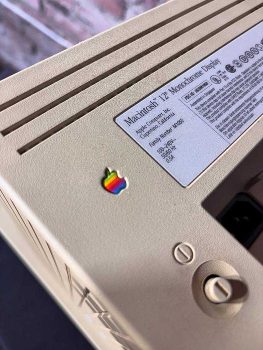 Monitor Apple Macintosh 12” Monochrome Display retro 1991