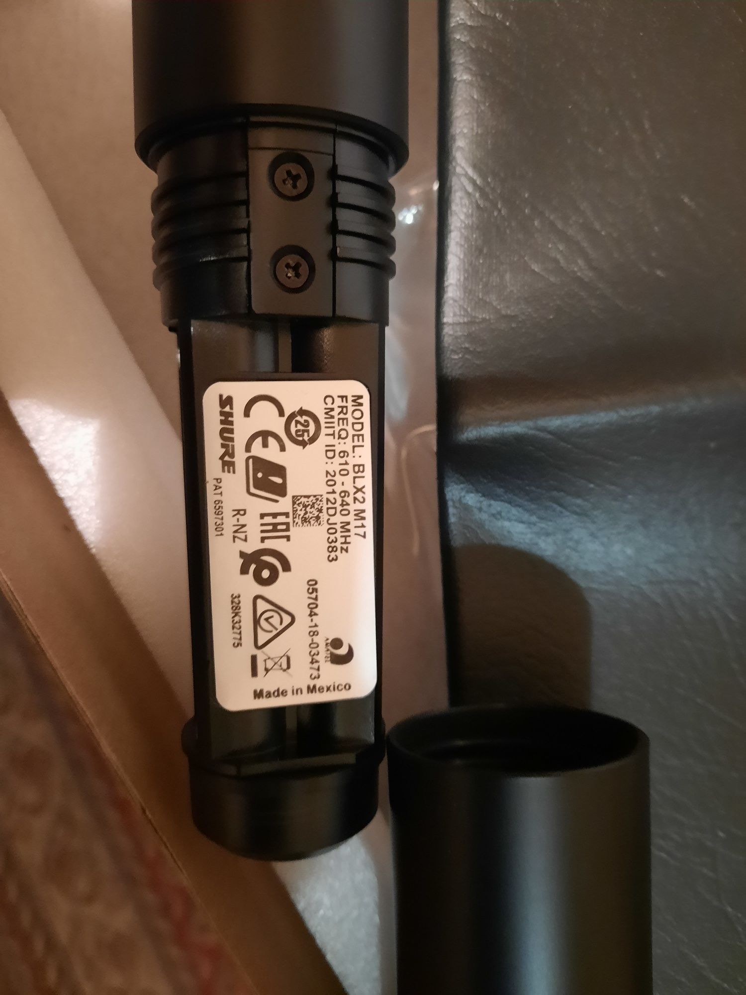 Професійна бездротова система SHURE BLX24 Beta SM58
