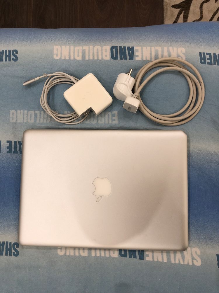 Macbook Pro a1278 2010 500гб Срочно!!!