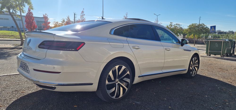 VW Arteon 2.0 TDI R-line