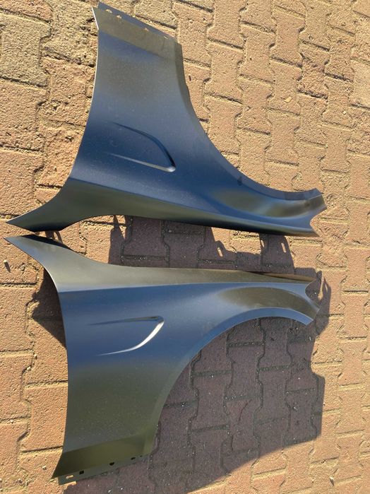 Крылья (Сталь) Mercedes C-Class(AMG) W205 C63 2014-2018 год.