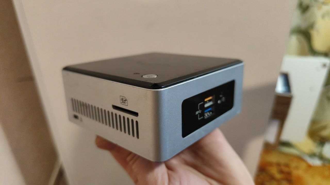 Intel NUC5СPYH Cel3050 ddr3 sata3 wifi ac bt ethG HomeAssistant 12-19v