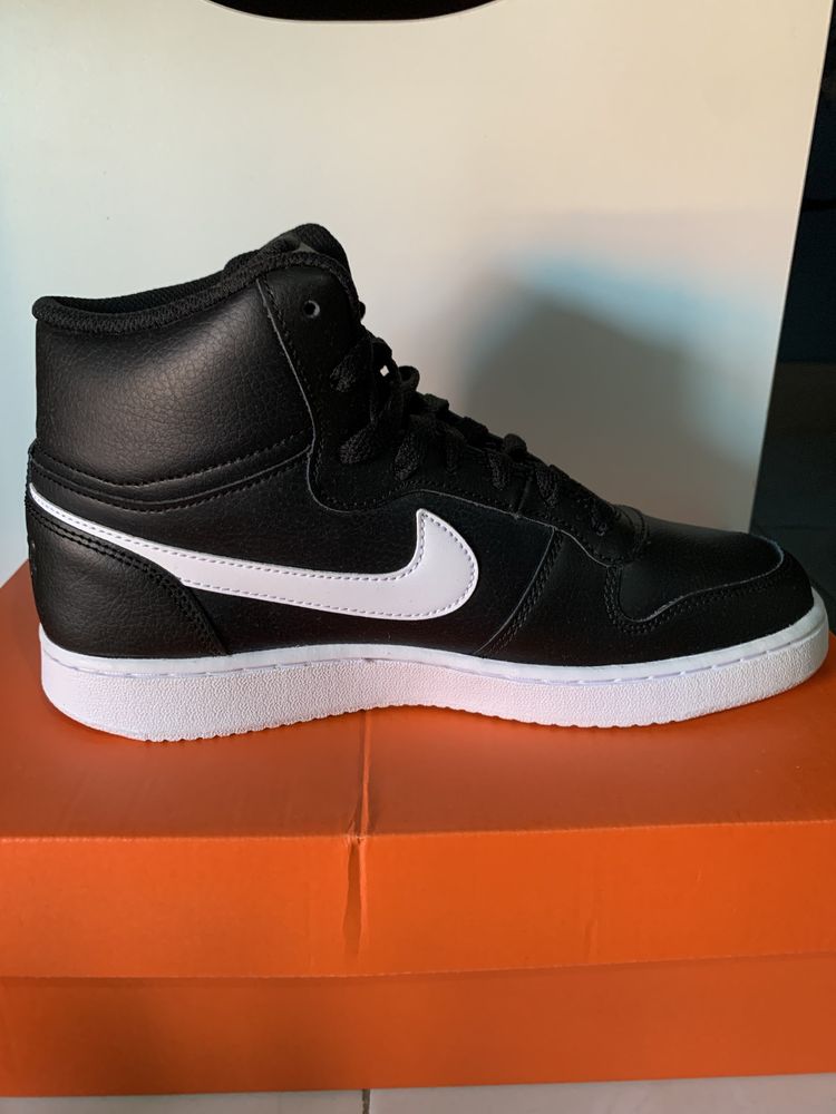 Nike Ebernon Mid Preto e Branco Número 40