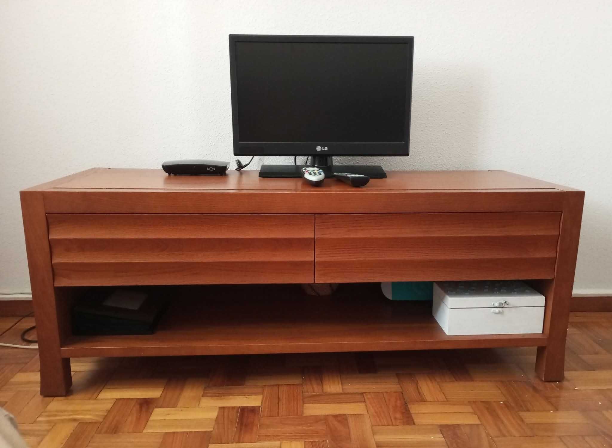 Móveis de TV e Bar