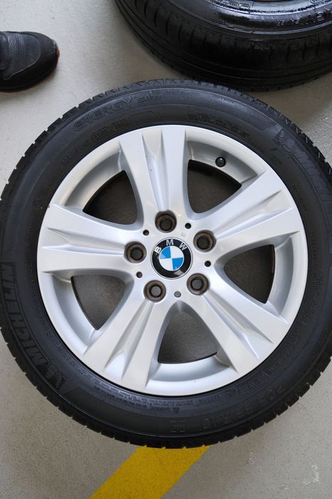 Jantes originais BMW 16" c/ pneus Michelin