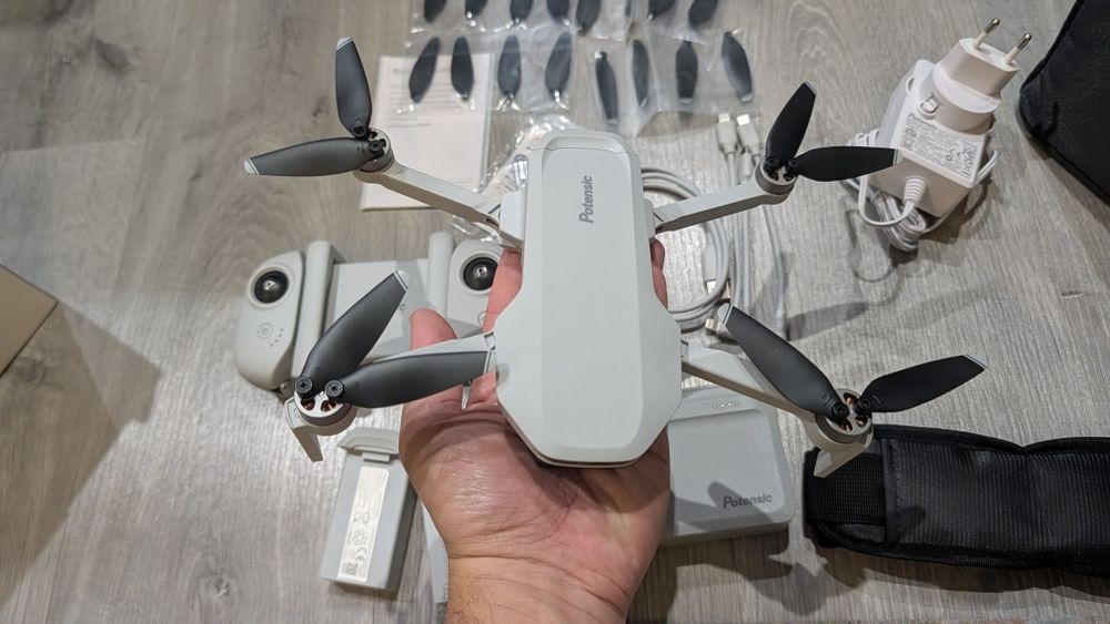 Drone Potensic Atom 4k - Fly More Combo