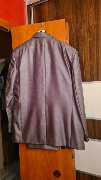 Garnitur trzyczęściowy