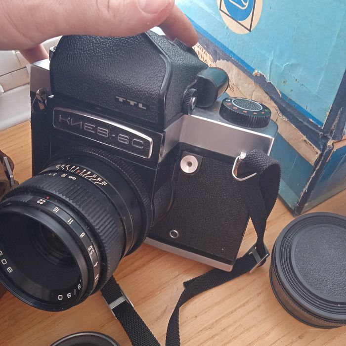 średnioformatowy aparat Kiev 60 TTL w idealnym stanie,