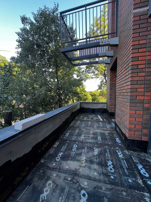 СРОЧНО! Пространство на Литературной. Лучшая цена в доме! ЮК