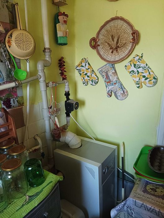 Продам будинок в центрі міста