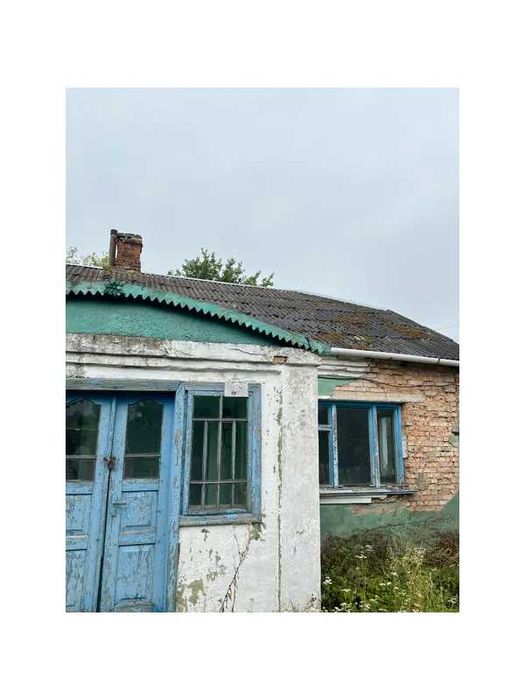 ПРОДАЖ - Будівля ФАП,  загальною площею 97,9 кв.м. с. Ласків