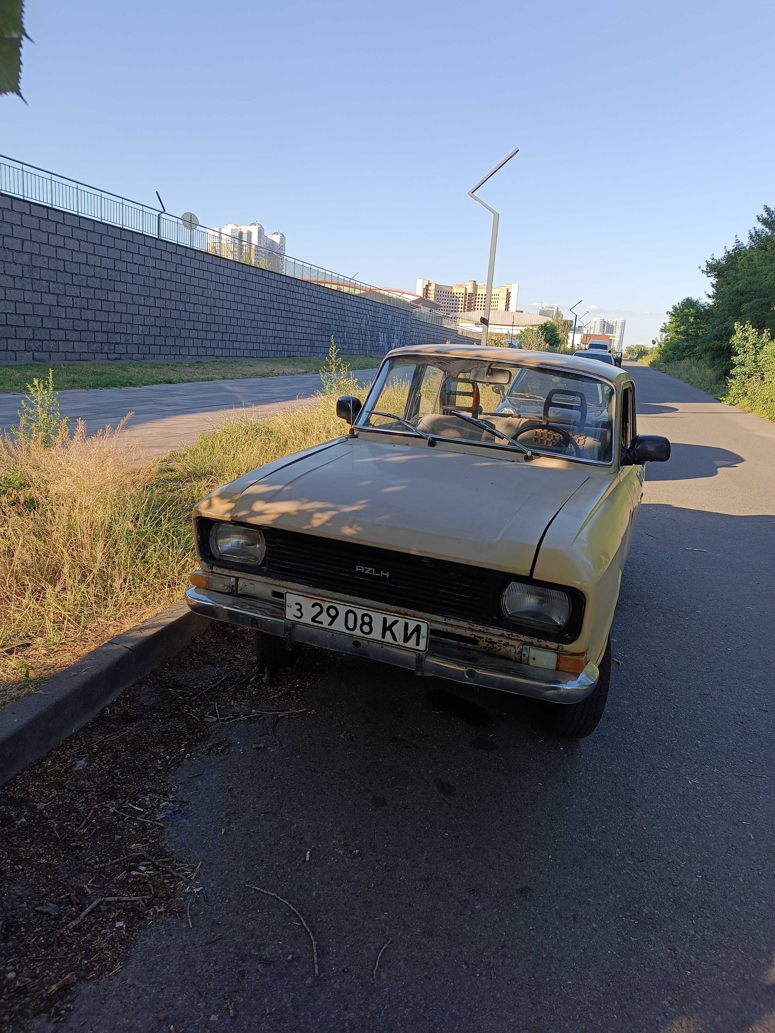 Продам Москвич 2140 SL
