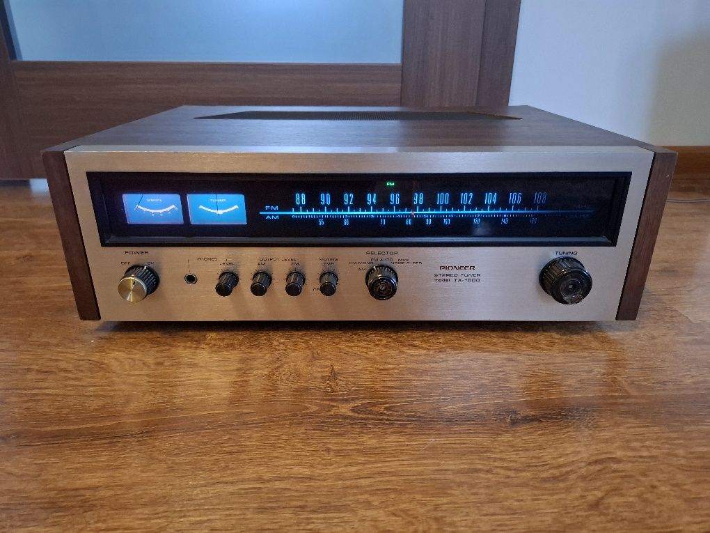 Pioneer TX -1000