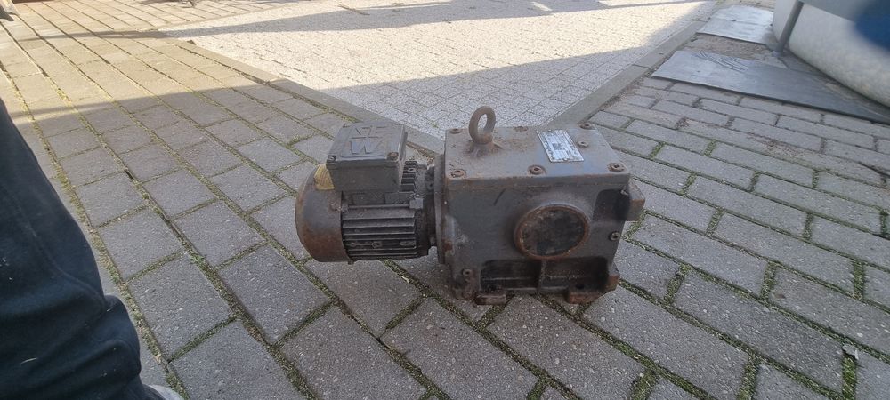 Silnik elektryczny
