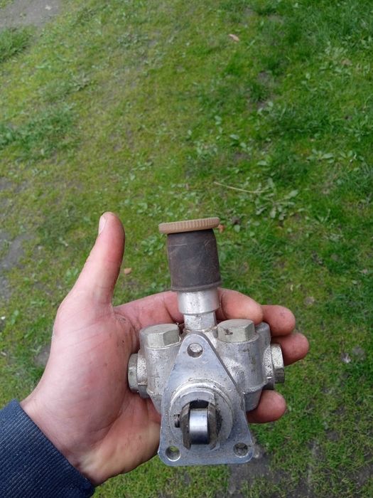 Помпа низкого давления наюмз