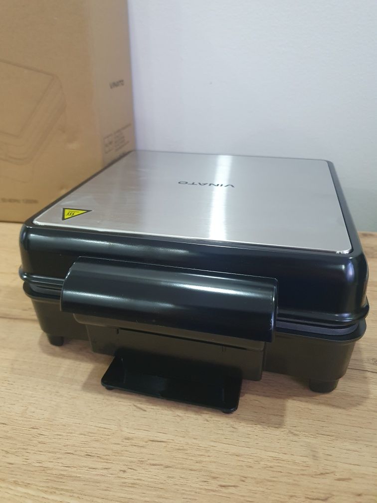 Gofrownica na 4 gofry Vinato 1200W