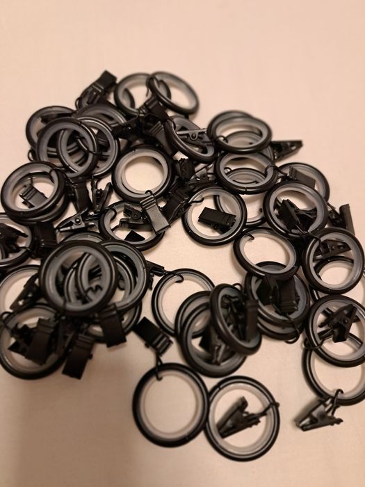 NOWE Kółka do karnisza  z żabkami średnica 3.5 cm 48 sztuk