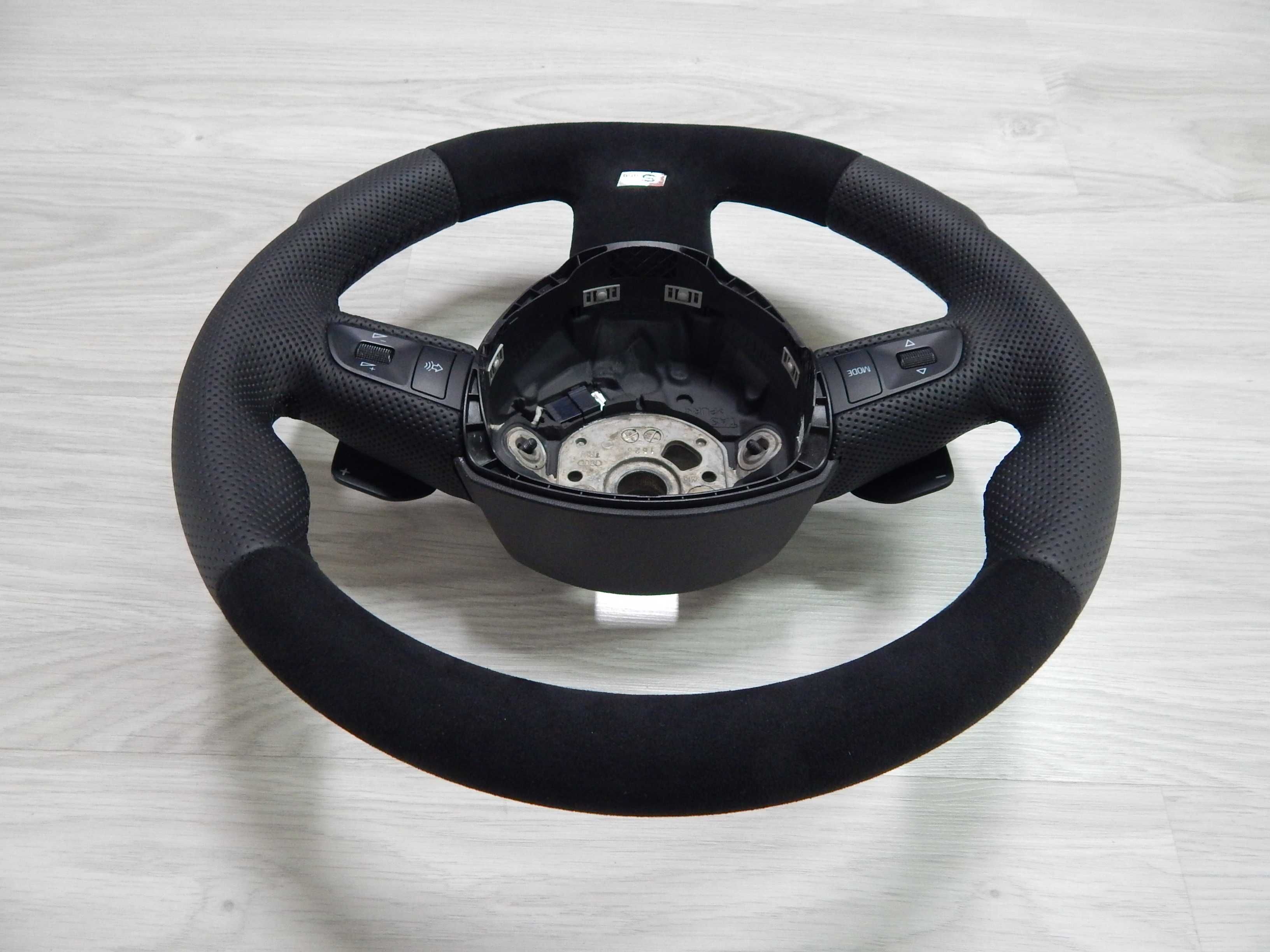 Audi A4 B7 B8 A6 C6 Q7 - kierownica sport łopatki alcantara S-Line 4F0