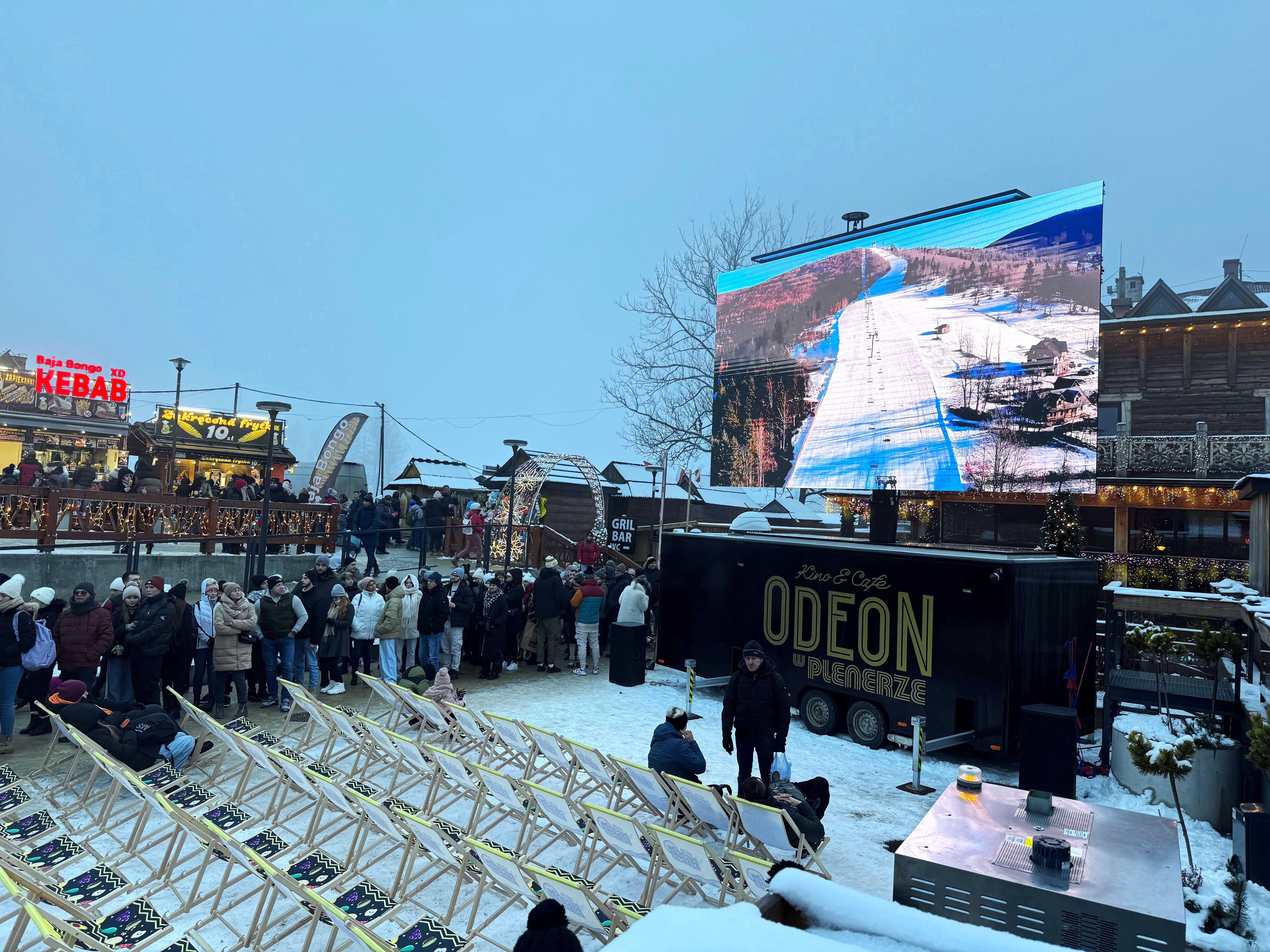 Telebim mobilny, ekran led mobilny, kino plenerowe, eventy cała Polska