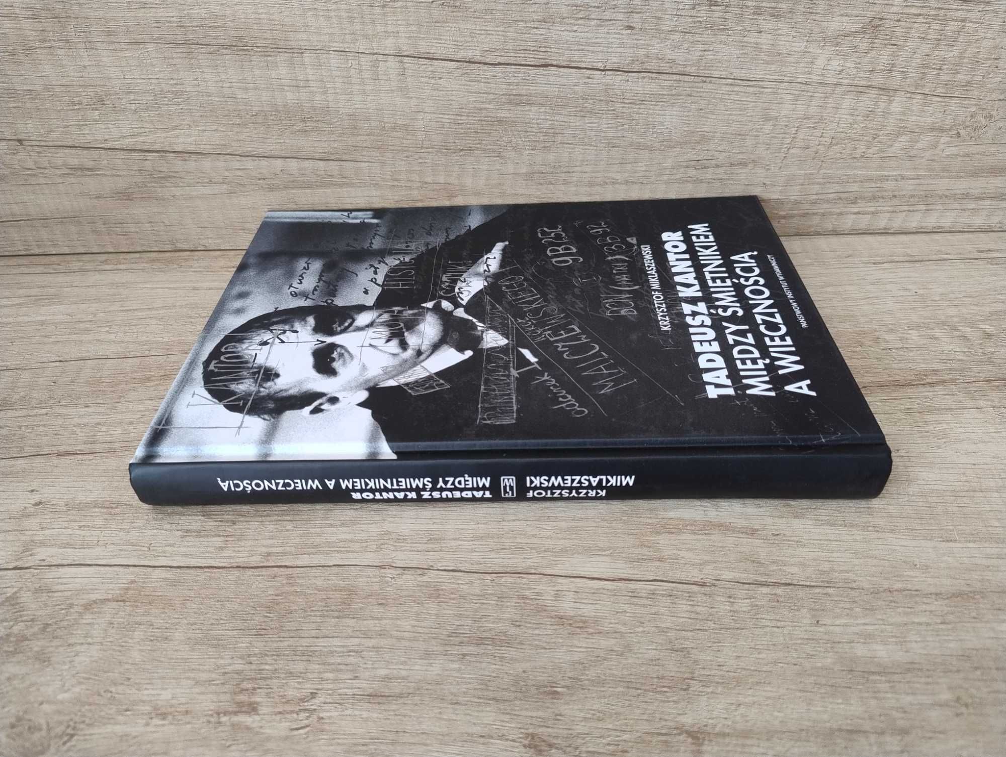 Tadeusz Kantor. Między śmietnikiem a wiecznością – K. Miklaszewski