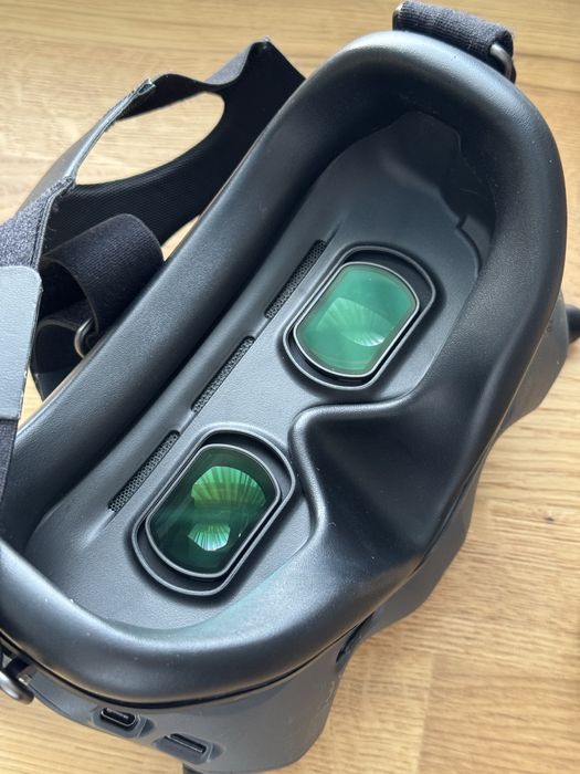 DJI FPV Goggles v2.