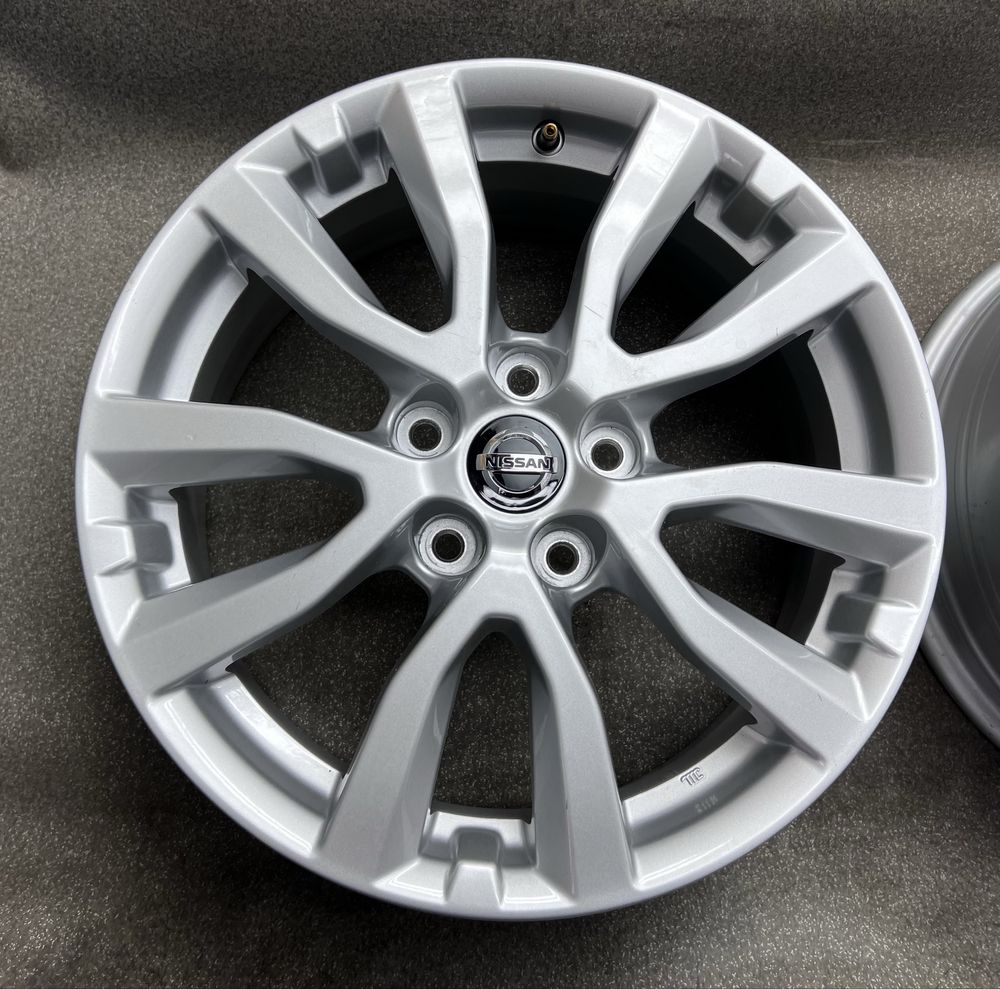 Диски R17 5 114.3 et45 J7 Оригінал Nissan Xtrail rogue ніссан рог