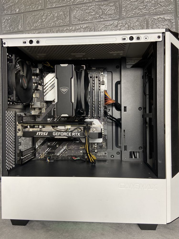 Игровой компьютер,ПК(Ryzen 7 2700X,DDR4 32GB,RTX 2060 SUPER,M2 512GB)