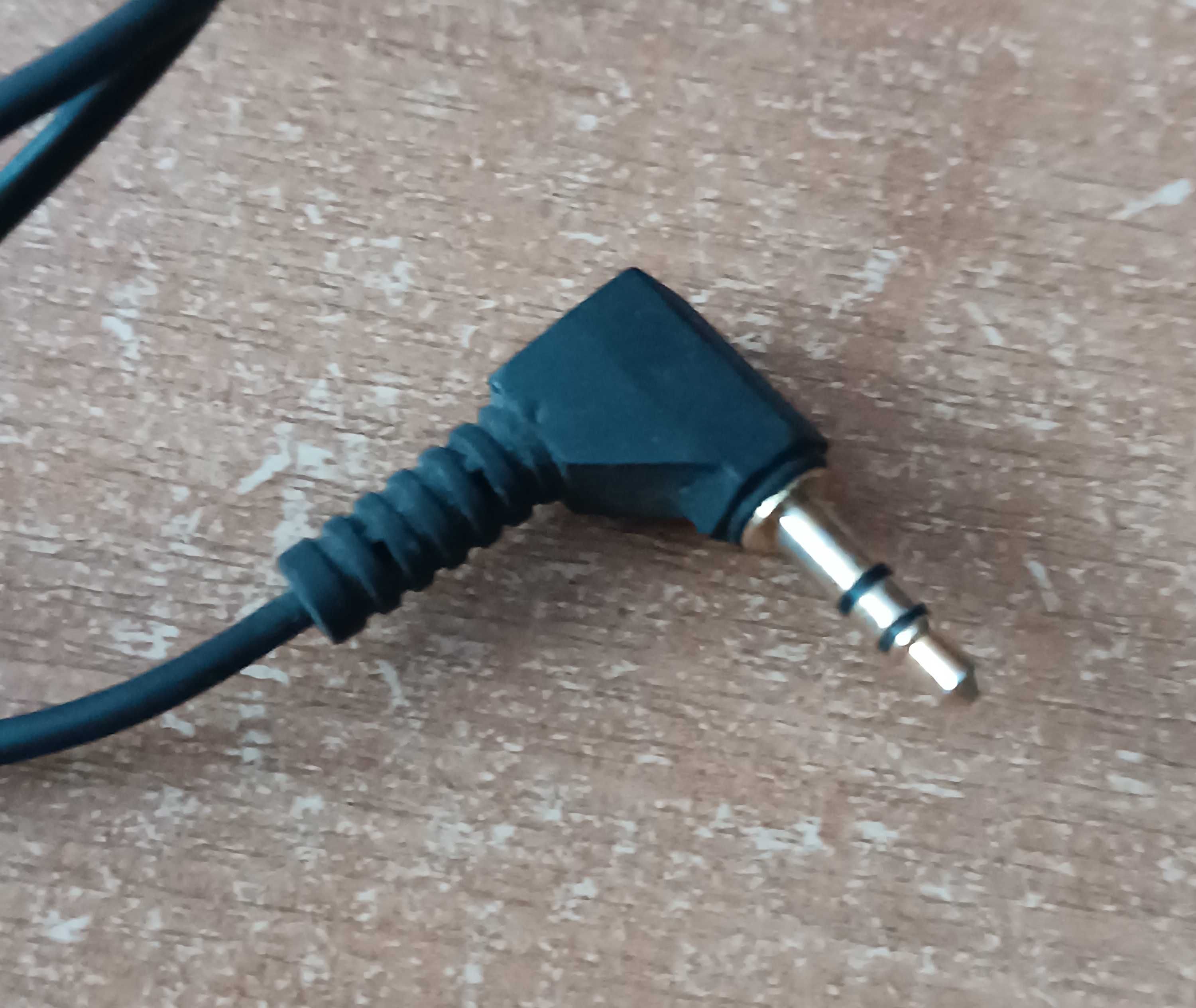 Adapter kasetowy do radia samochodowego TEVION