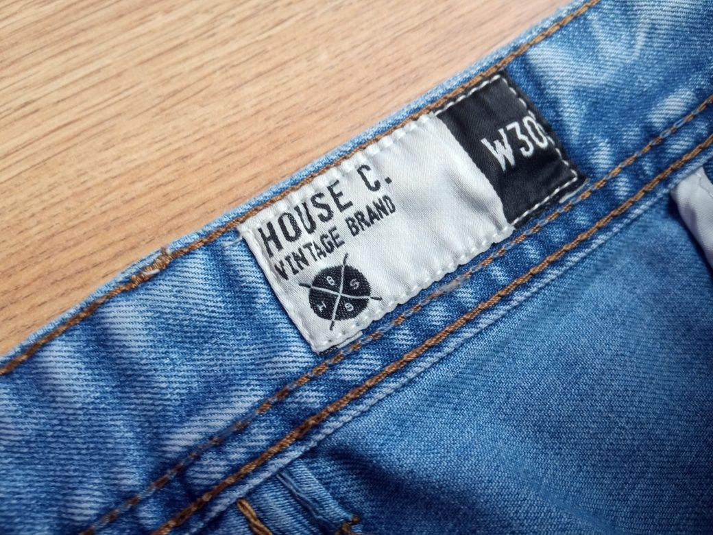 Krótkie jeansowe spodenki męskie hause W30