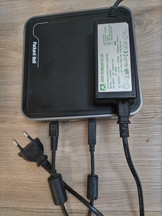 Мережевий накопичувач (NAS) Packard Bell NetStore 3500 + HDD 250 Gb