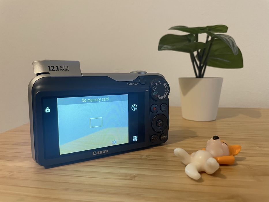 Canon PowerShot SX220 HS