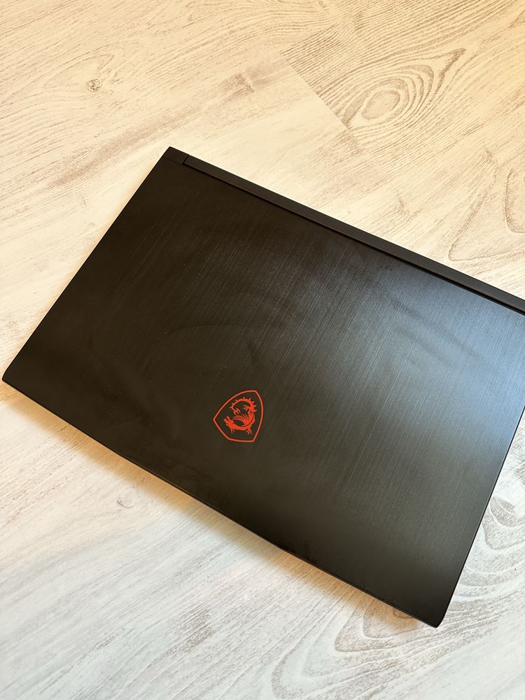 Portatil MSI Thing