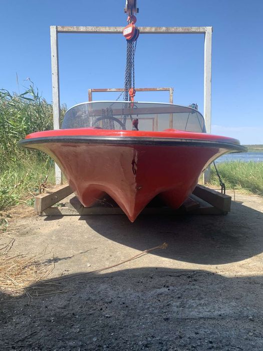 Продам супер катер, трикрунер!