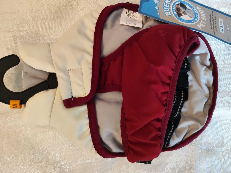 Casaco Impermeável vermelho e Cinza para Cão - Tamanho M