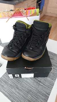 Buty Jordan retro 10