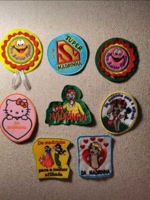 Emblemas Académicos*

*Bordados à Màquina*