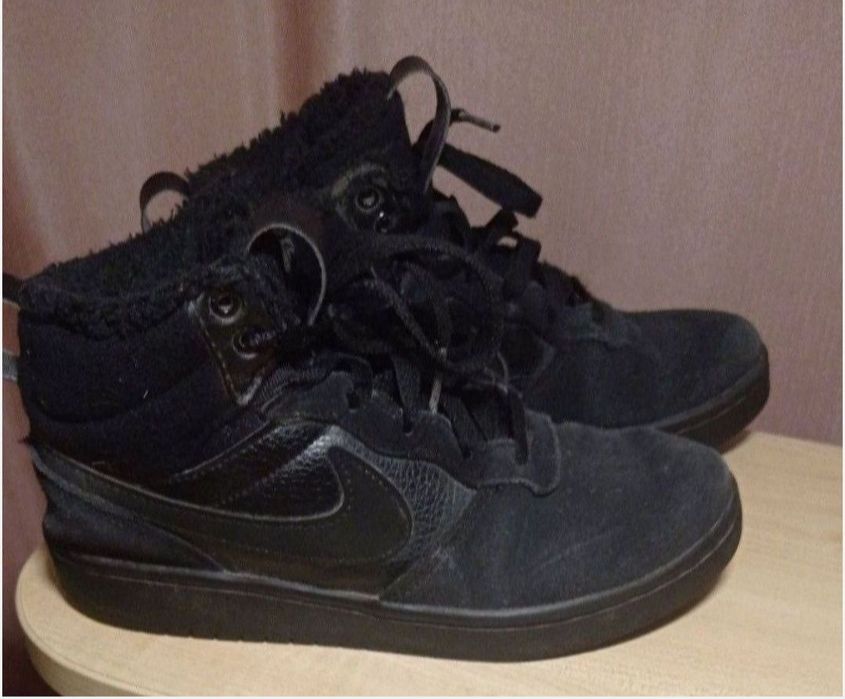 Черевики, чобітки Nike 33р