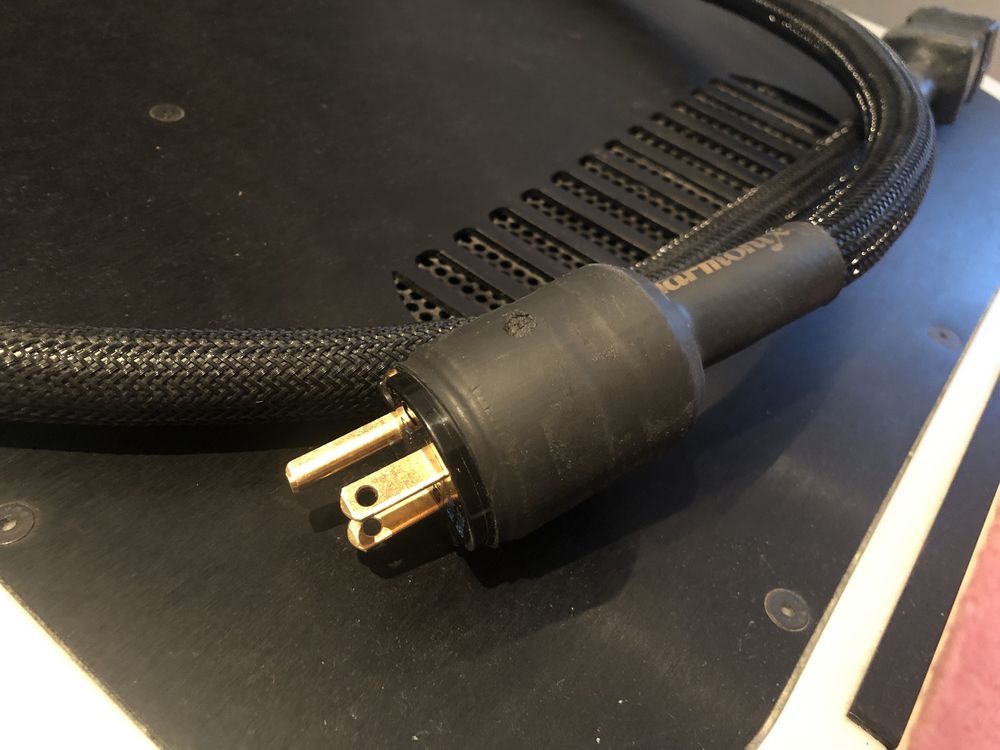 Hi-end сетевой кабель Harmonix Studio Master SM350 1.5m