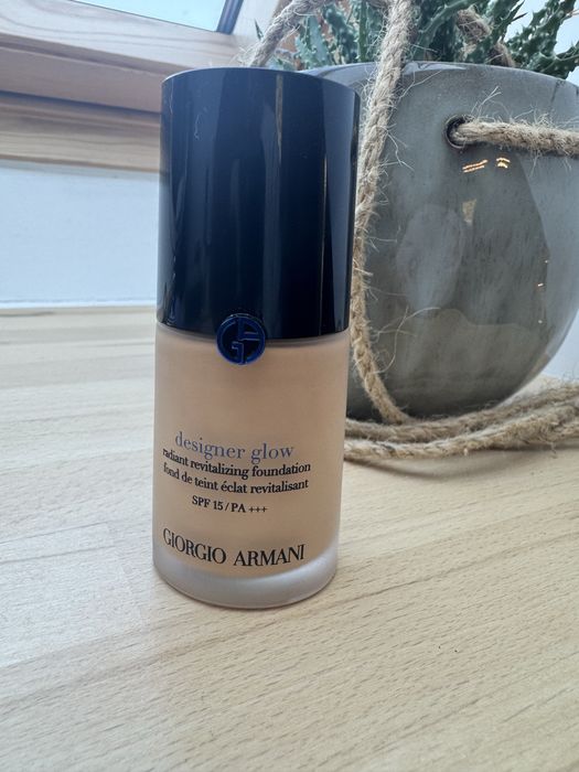 Giorgio Armani designer glow kolor 5