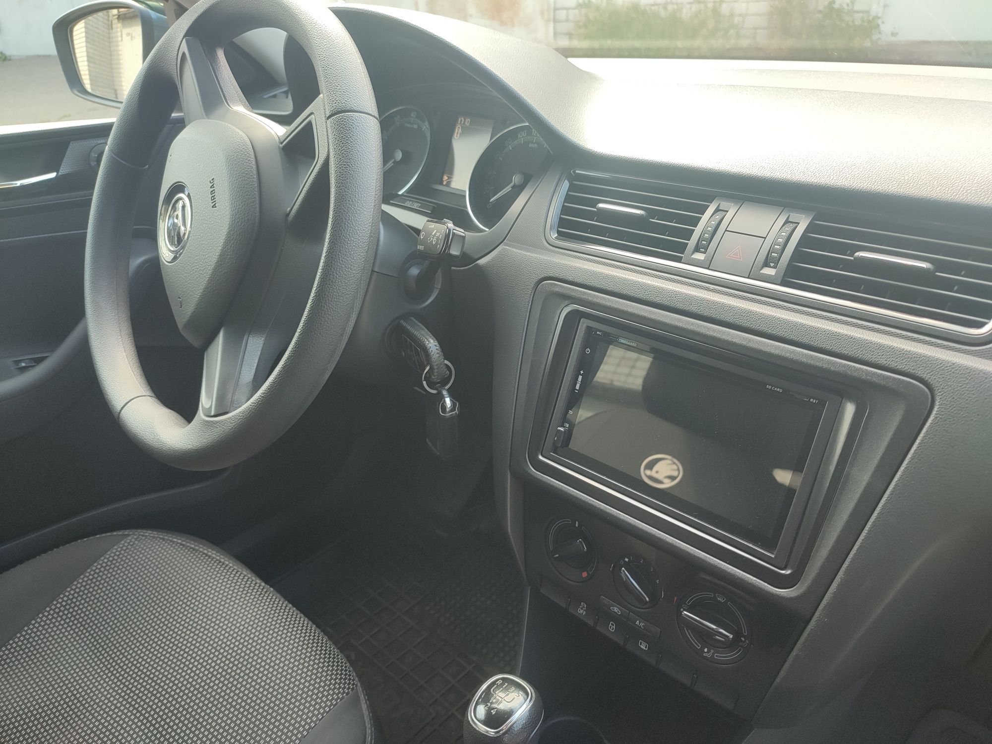 Skoda Rapid 1,6 2018 год