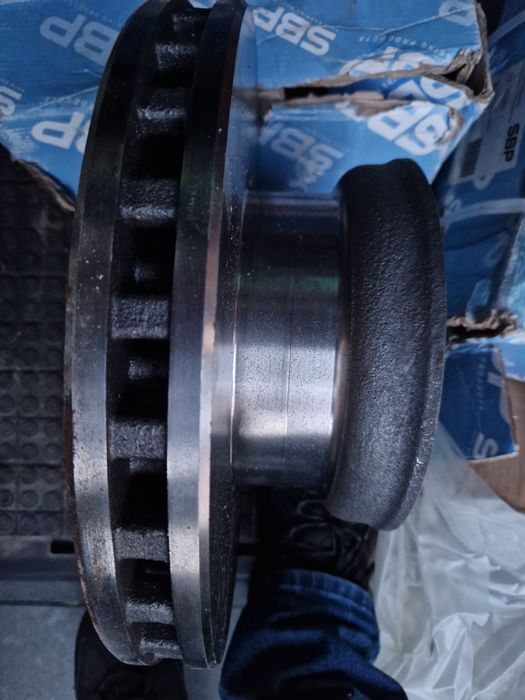 Mercedes Atego SBP 02-ME003 Tarcze Hamulcowe + Klocki TRW