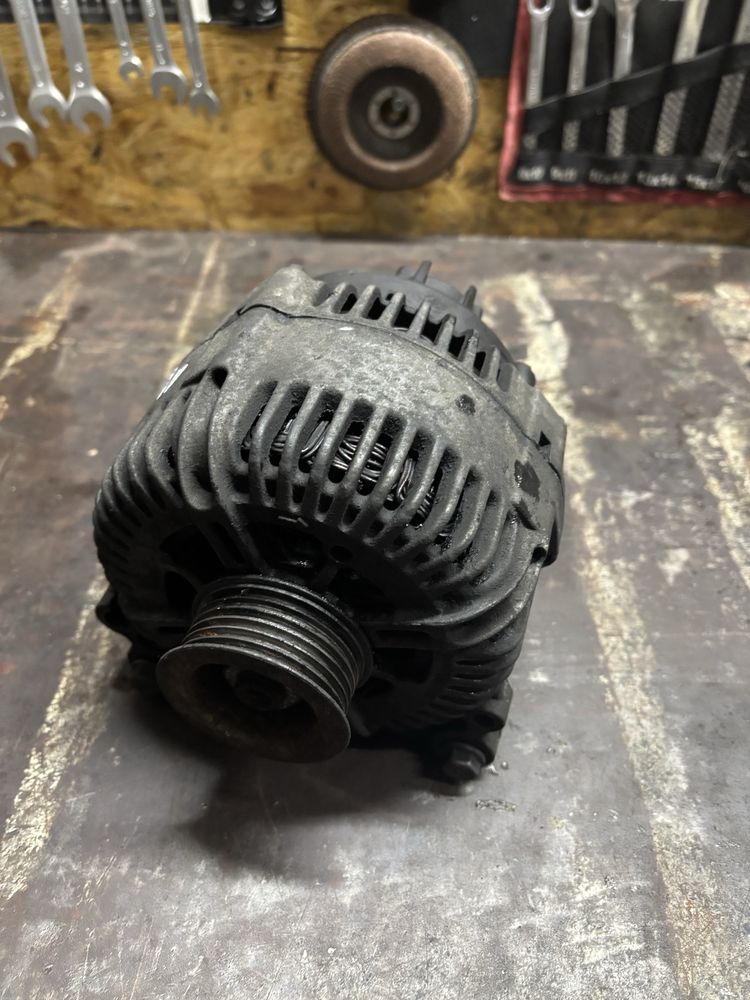 Alternator 3.0tdi audi a4 b7 a6 c6