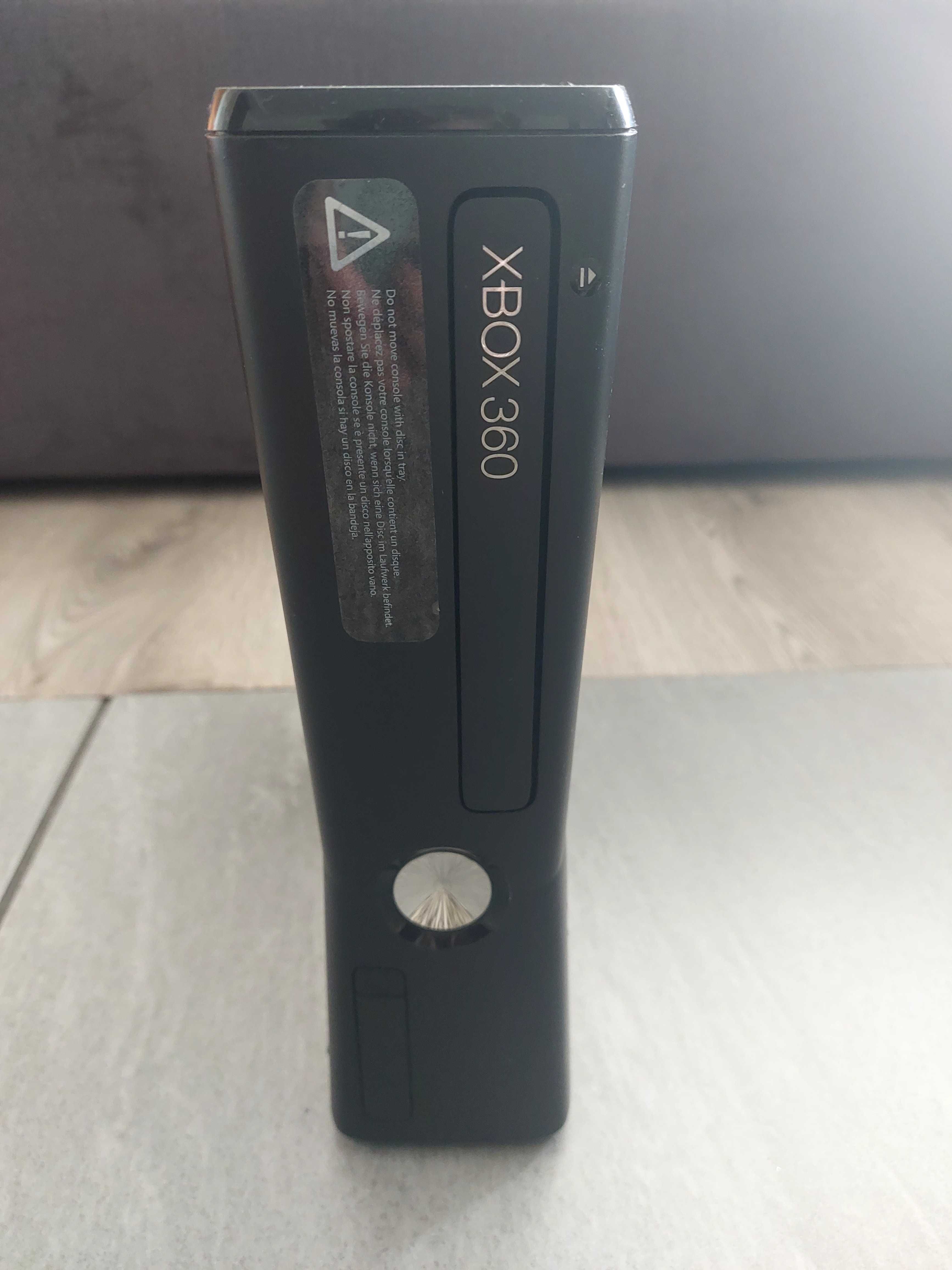 Konsola Xbox 360 S