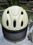 Kask do jazdy konnej TROXEL