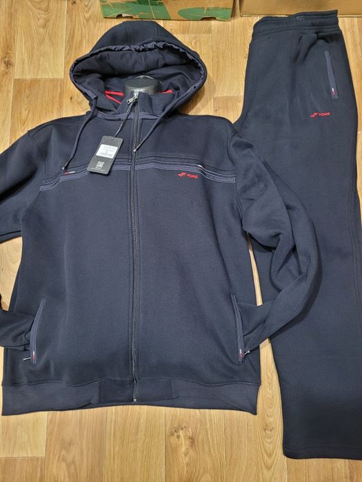 Теплый мужской спортивный костюм. Fore,Турция. 5 ка- 64- 66 р. 3 нитки