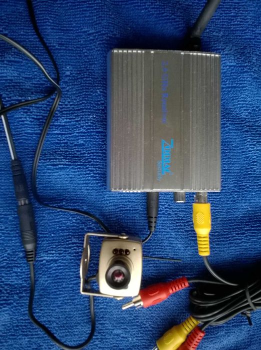 комплект безпровідної камери з мікрофоном ZT-805