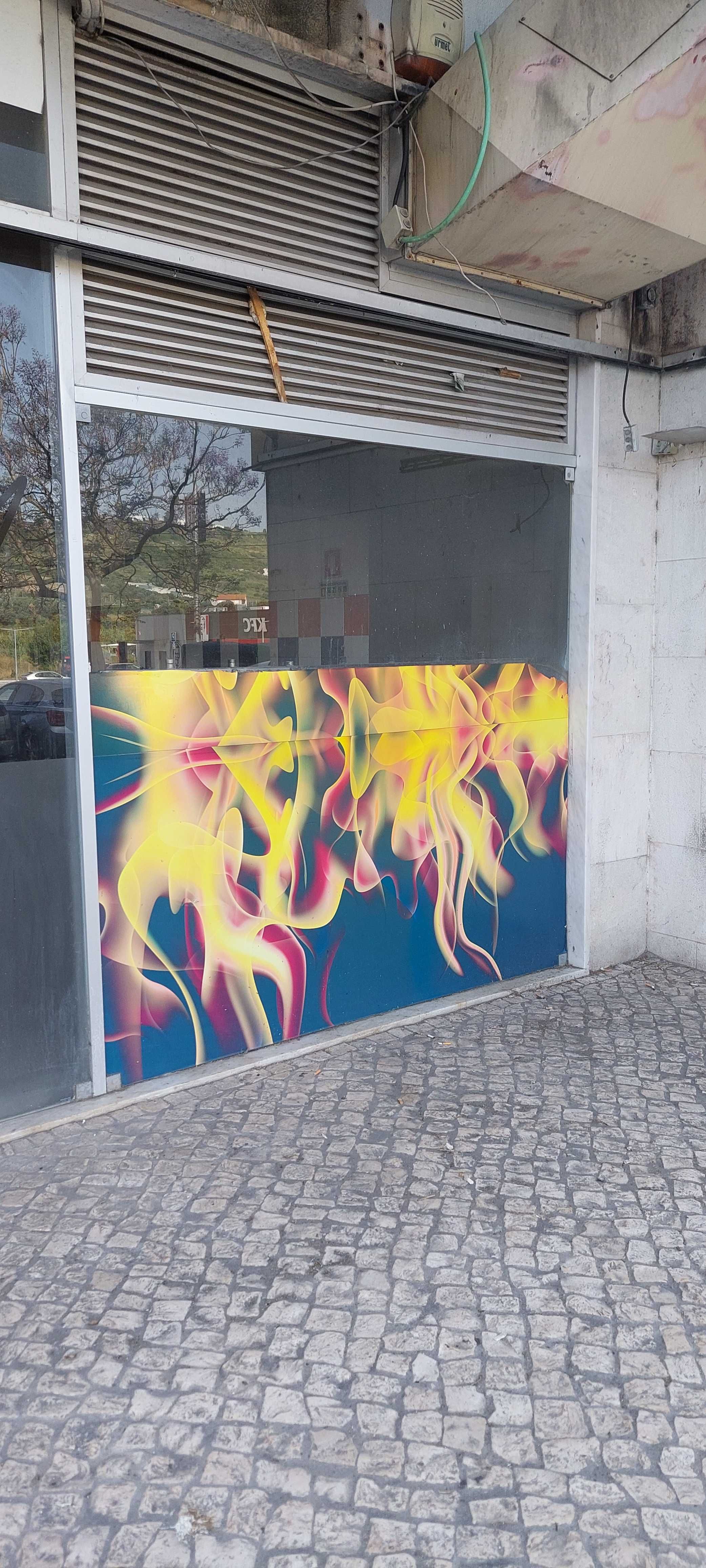 Alugo Loja Rua Principal - Flamenga/Loures