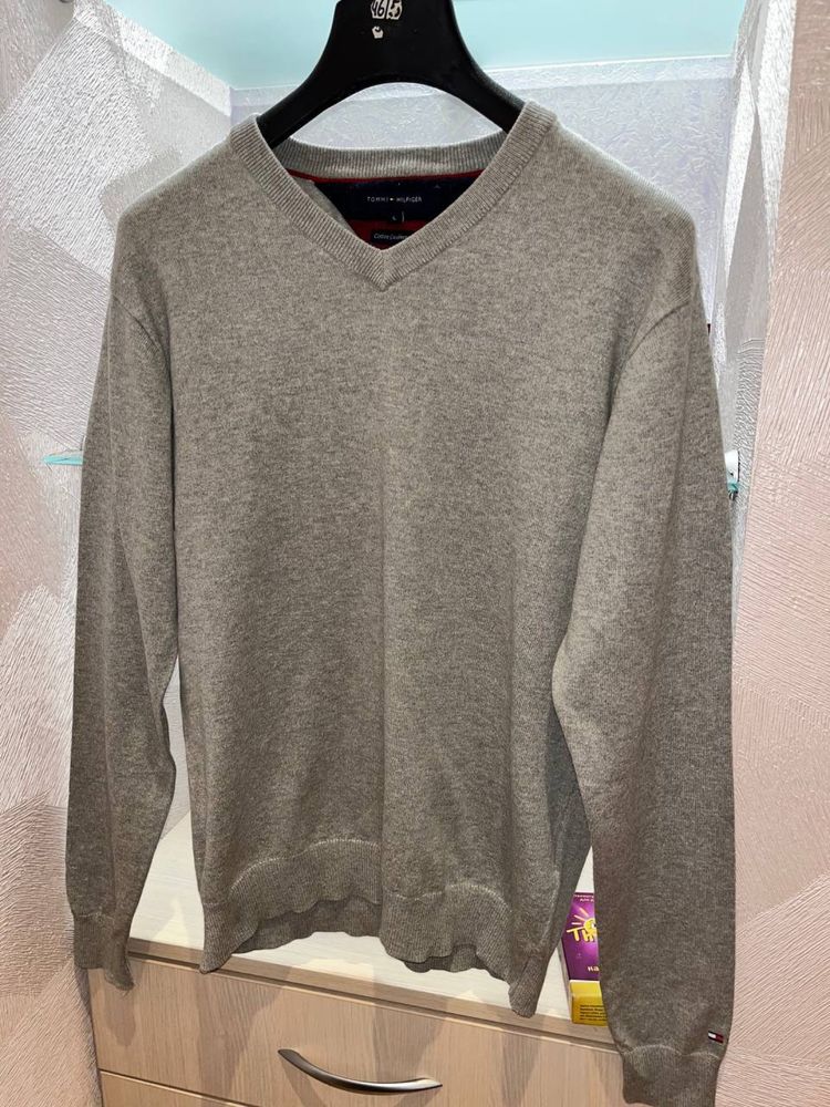 Tommy Hilfiger Cashmere Sweater